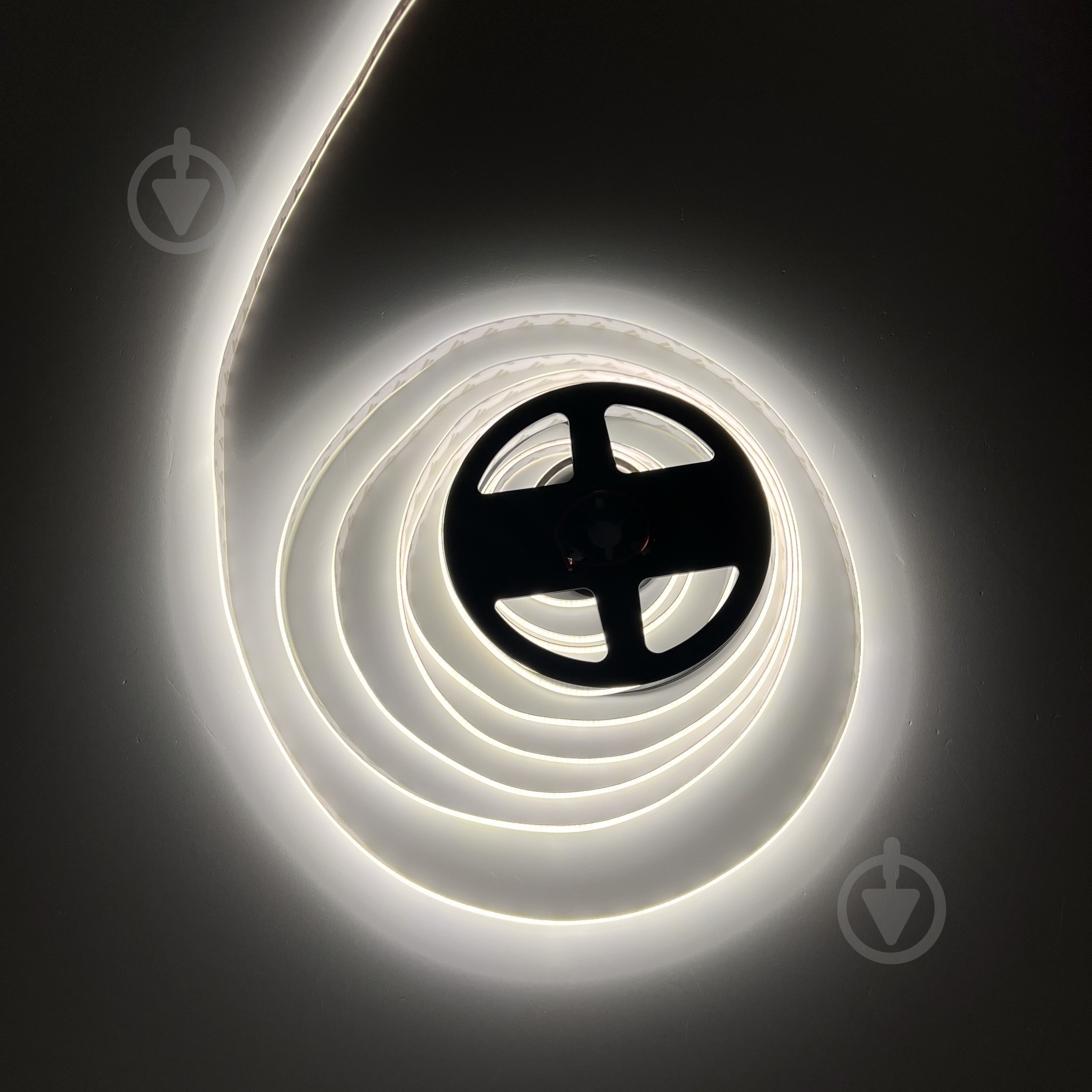 Лента светодиодная Luminaria 10,5 Вт IP20 24 В теплый LS-COF 480LEDs/m 10,5W 24V 300 - фото 2 Лента светодиодная Luminaria 10,5 Вт IP20 24 В теплый LS-COF 480LEDs/m 10,5W 24V 300 - фото 2