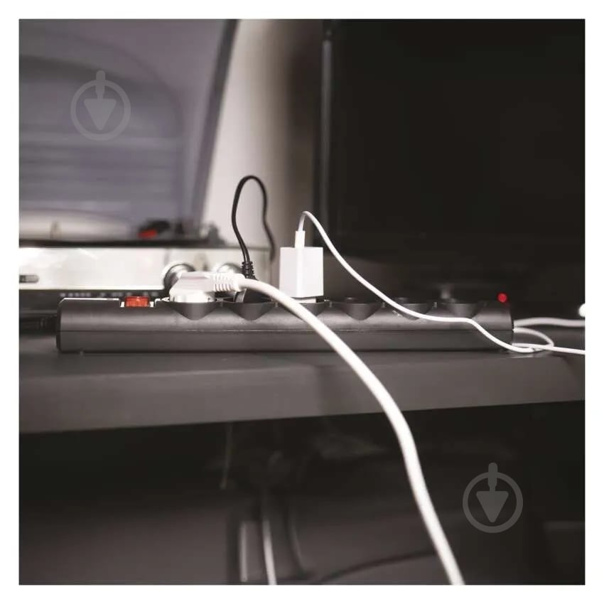 Мережевий фільтр Emos 10 A 2300 Вт із заземленням 6 гн. чорний 3 м P54219 - фото 10 Мережевий фільтр Emos 10 A 2300 Вт із заземленням 6 гн. чорний 3 м P54219 - фото 10