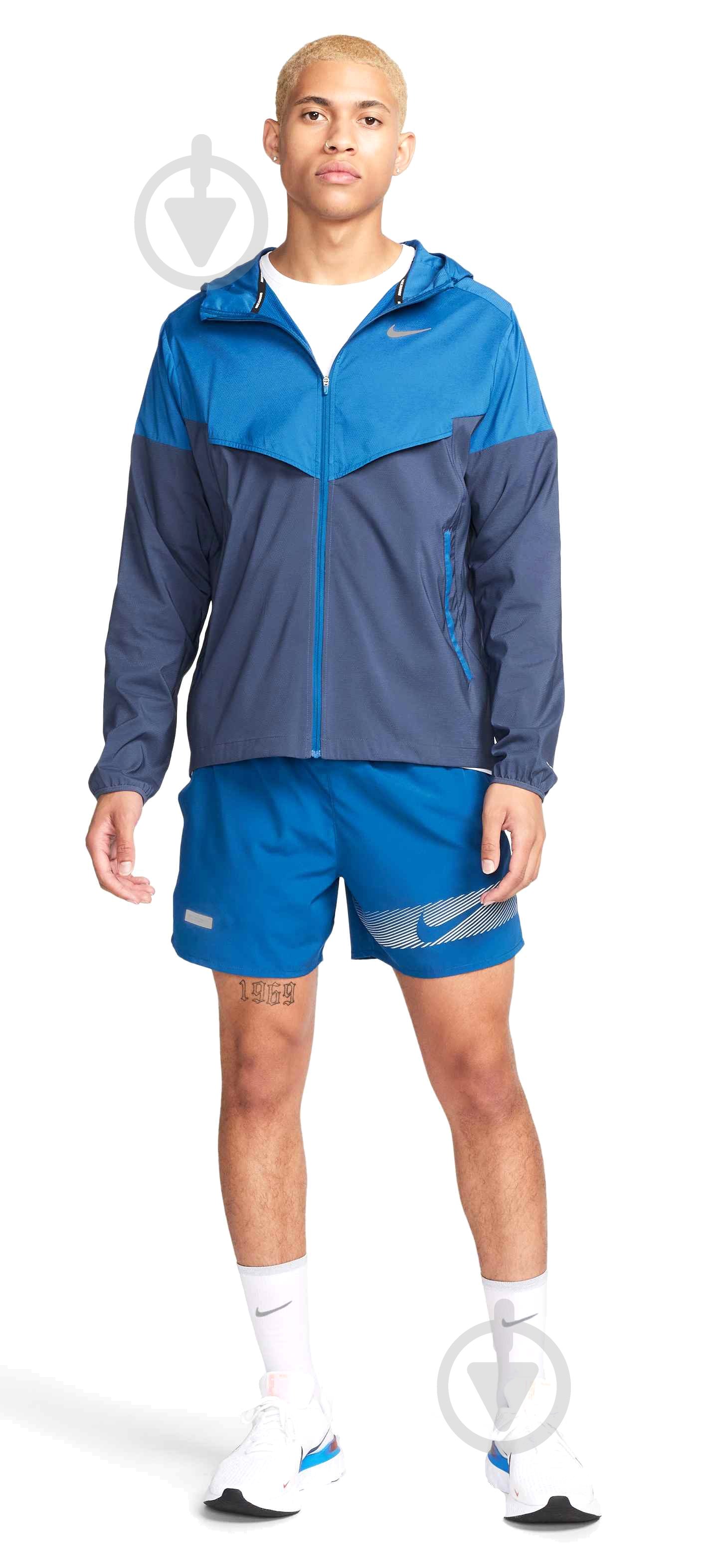 Куртка чоловічі Nike M NK IMP LGHT WINDRNNER JKT FB7540-476 р.S - фото 7