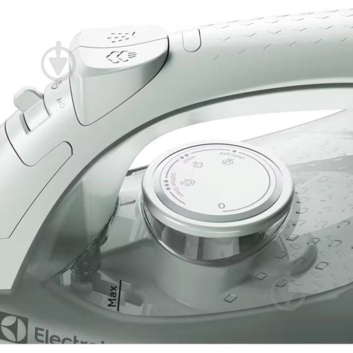 Утюг Electrolux E3SI1-2LG - фото 4
