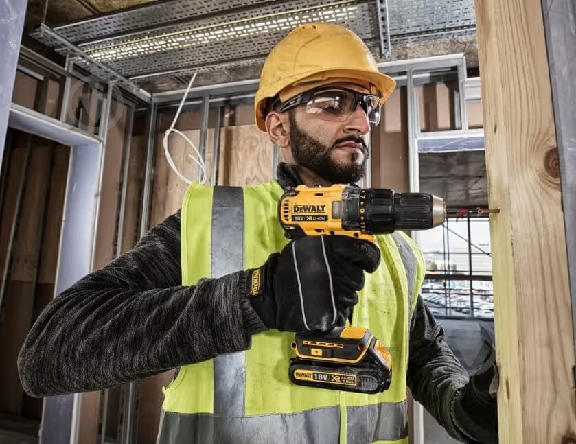 Шуруповерт аккумуляторный DeWalt DCD777D2T - фото 6 Шуруповерт аккумуляторный DeWalt DCD777D2T - фото 6
