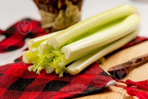 Стебель селеры - фото 2