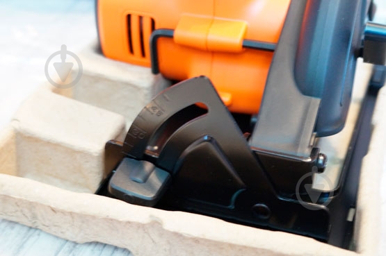 Пилка дискова Black+Decker BDCCS18N - фото 8 Пилка дискова Black+Decker BDCCS18N - фото 8