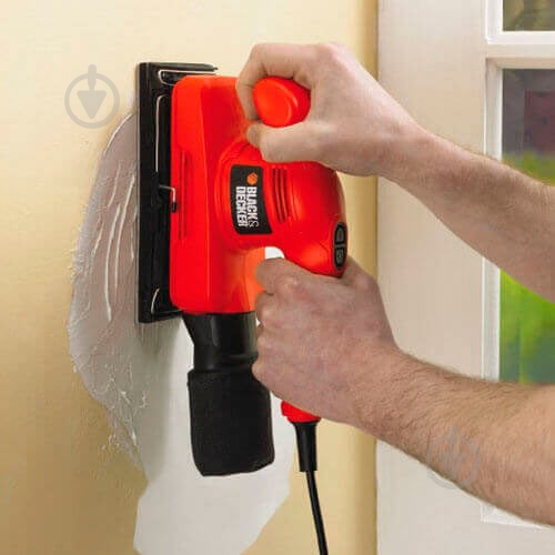 Вибрационная шлифмашина Black+Decker KA310 - фото 2
