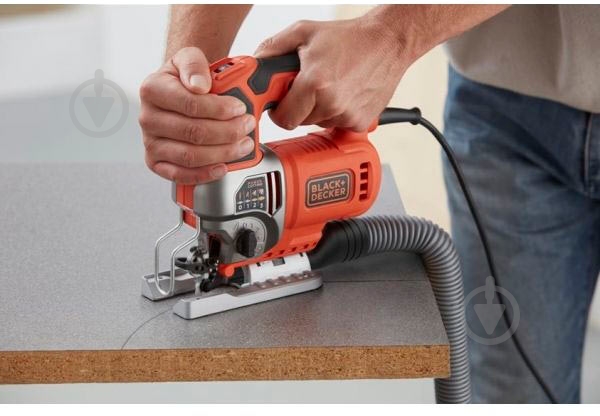 Электролобзик Black+Decker BES610K - фото 5