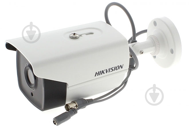 IP-камера Hikvision DarkFighter DS-2CD4B26FWD-IZS (2.8-12мм) - фото 3 IP-камера Hikvision DarkFighter DS-2CD4B26FWD-IZS (2.8-12мм) - фото 3