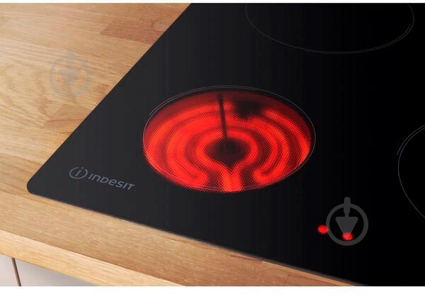 Варочная поверхность электрическая Indesit RI860C - фото 3