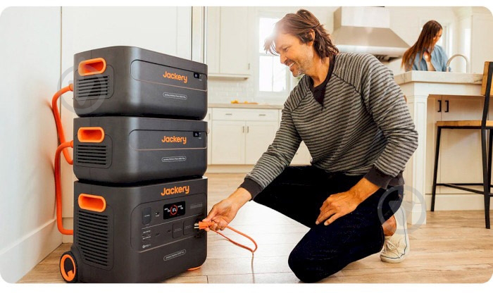 Зарядная станция Jackery Explorer 2000 Plus (21-0001-000037) (2042 Вт·год) - фото 10