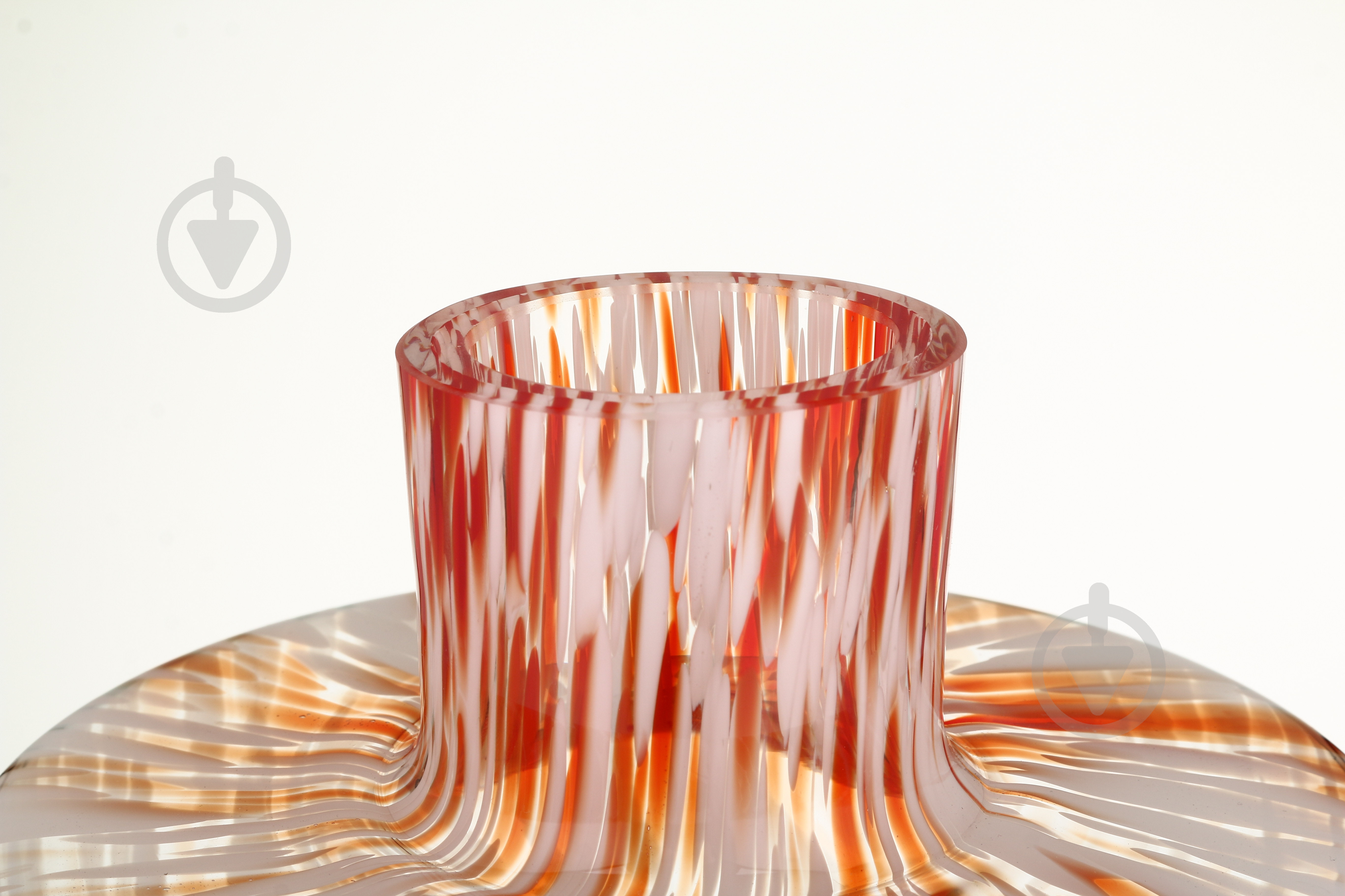 Ваза скляна Wrzesniak Glassworks Confetti Opal Red 27-1599B 39 см 27-1599B - фото 2