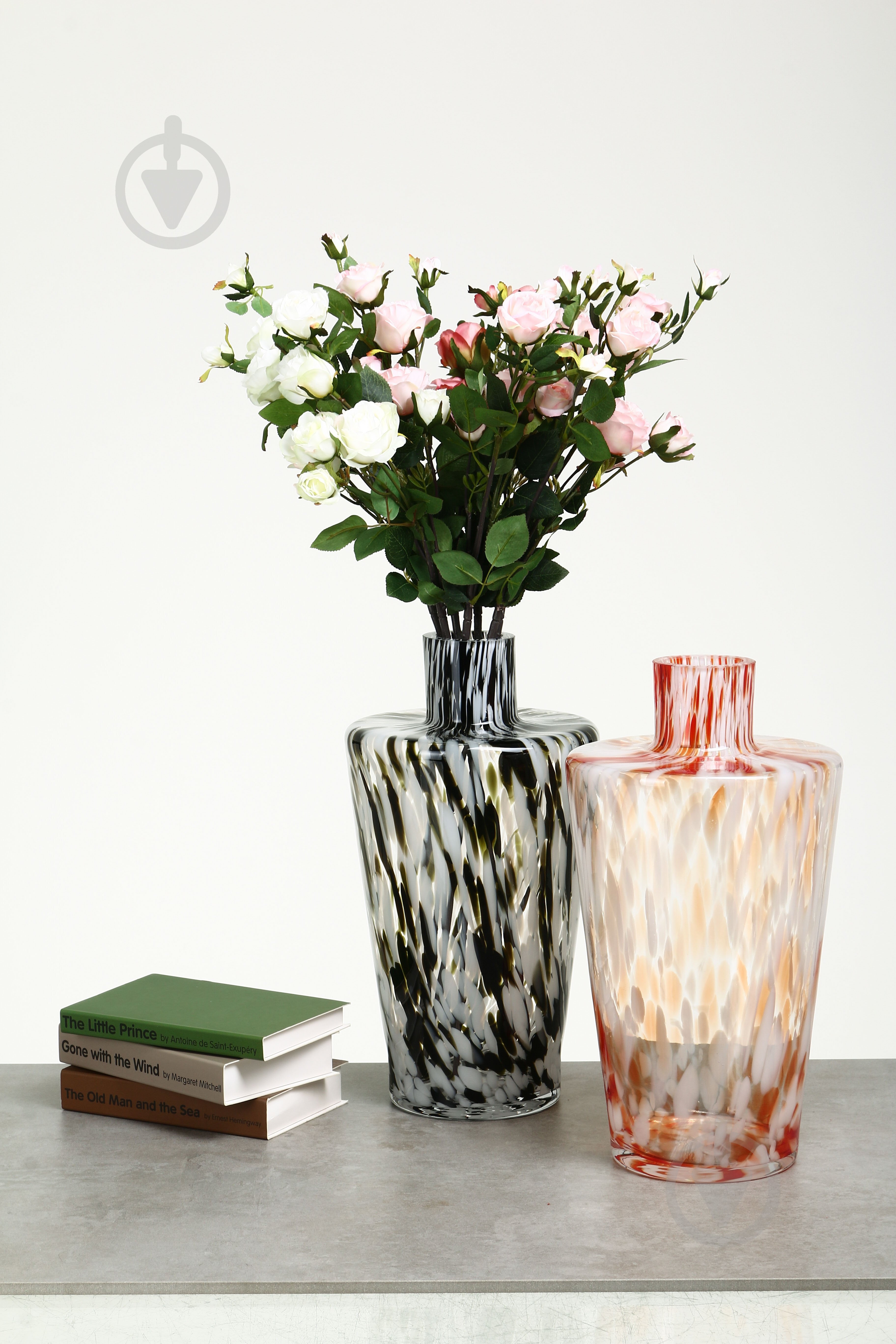 Ваза скляна Wrzesniak Glassworks Confetti Opal Red 27-1599B 39 см 27-1599B - фото 3