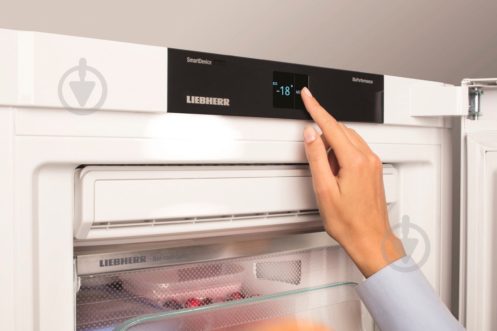 Морозильная камера Liebherr GNP 3755 - фото 9 Морозильная камера Liebherr GNP 3755 - фото 9