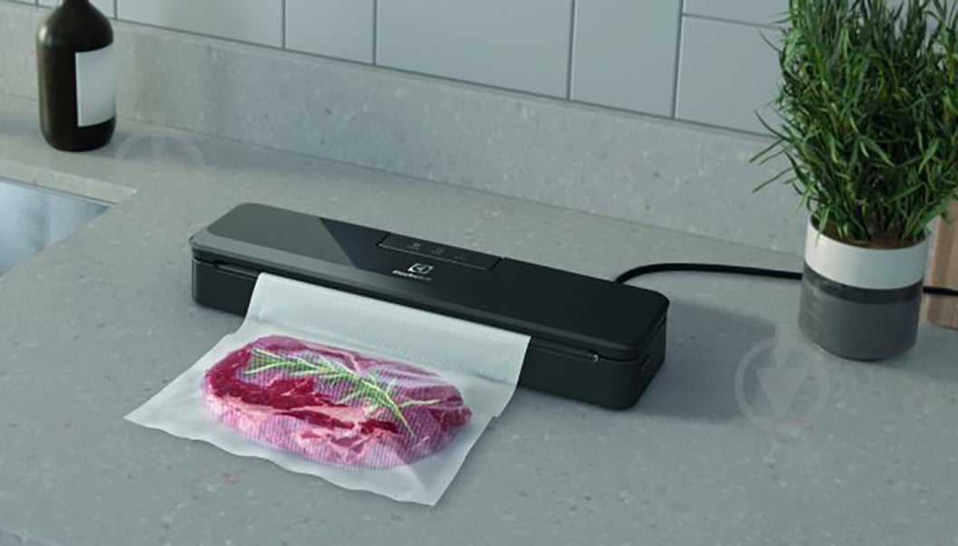 Вакууматор Electrolux E4VS1-4AG - фото 3
