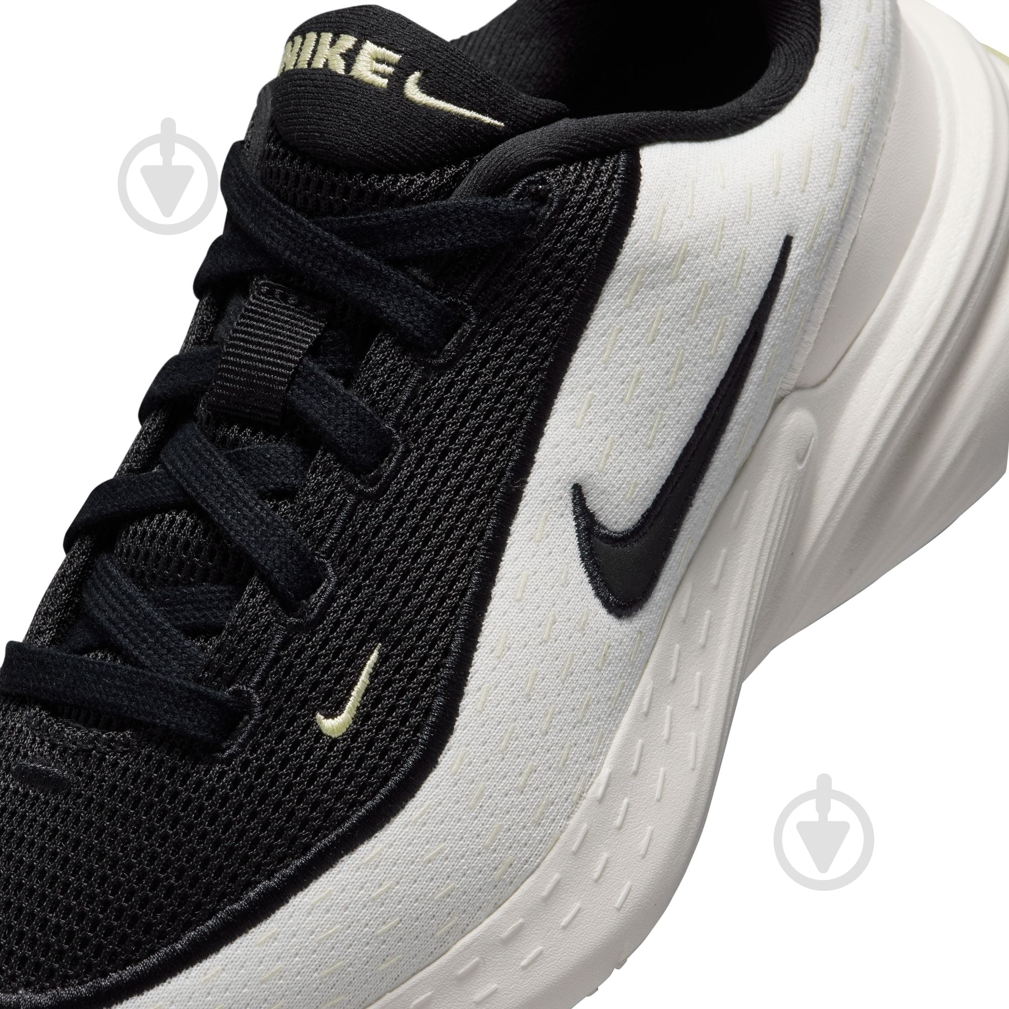 Кроссовки Nike UPLIFT SC IF1749-100 р.40 - фото 10