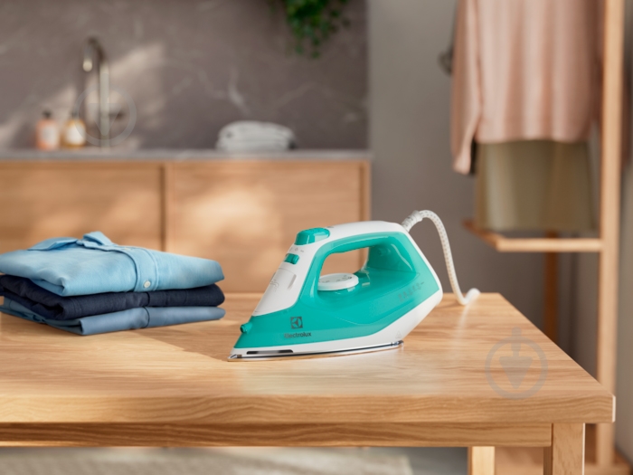 ВИТРИНА! Утюг Electrolux Care 500 Iron E5SI2-2AM (910003910) Aqua Mint - фото 10 ВИТРИНА! Утюг Electrolux Care 500 Iron E5SI2-2AM (910003910) Aqua Mint - фото 10
