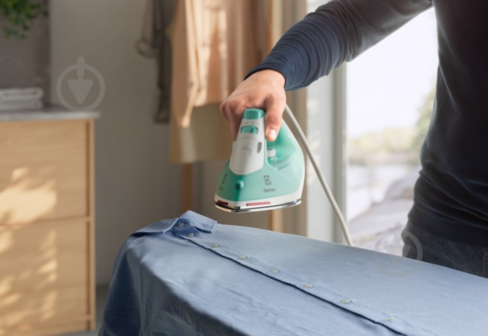 ВИТРИНА! Утюг Electrolux Care 500 Iron E5SI2-2AM (910003910) Aqua Mint - фото 9 ВИТРИНА! Утюг Electrolux Care 500 Iron E5SI2-2AM (910003910) Aqua Mint - фото 9