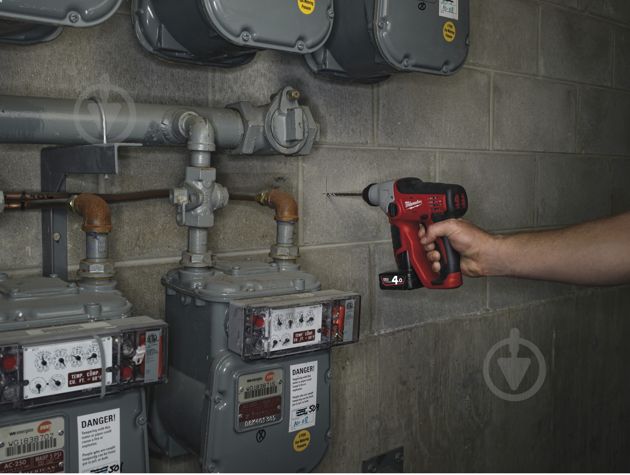 Перфоратор Milwaukee M12 H-0 4933431355 - фото 2 Перфоратор Milwaukee M12 H-0 4933431355 - фото 2