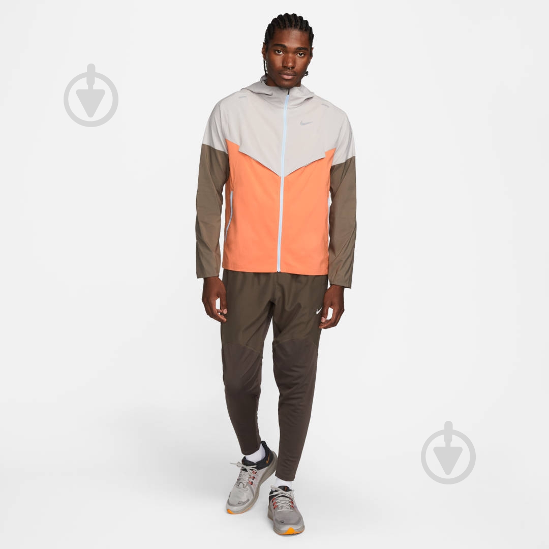Вітрівка чоловіча Nike M NK RPL UV WINDRNNER JKT CZ9070-012 р.XL сіра - фото 8 Вітрівка чоловіча Nike M NK RPL UV WINDRNNER JKT CZ9070-012 р.XL сіра - фото 8