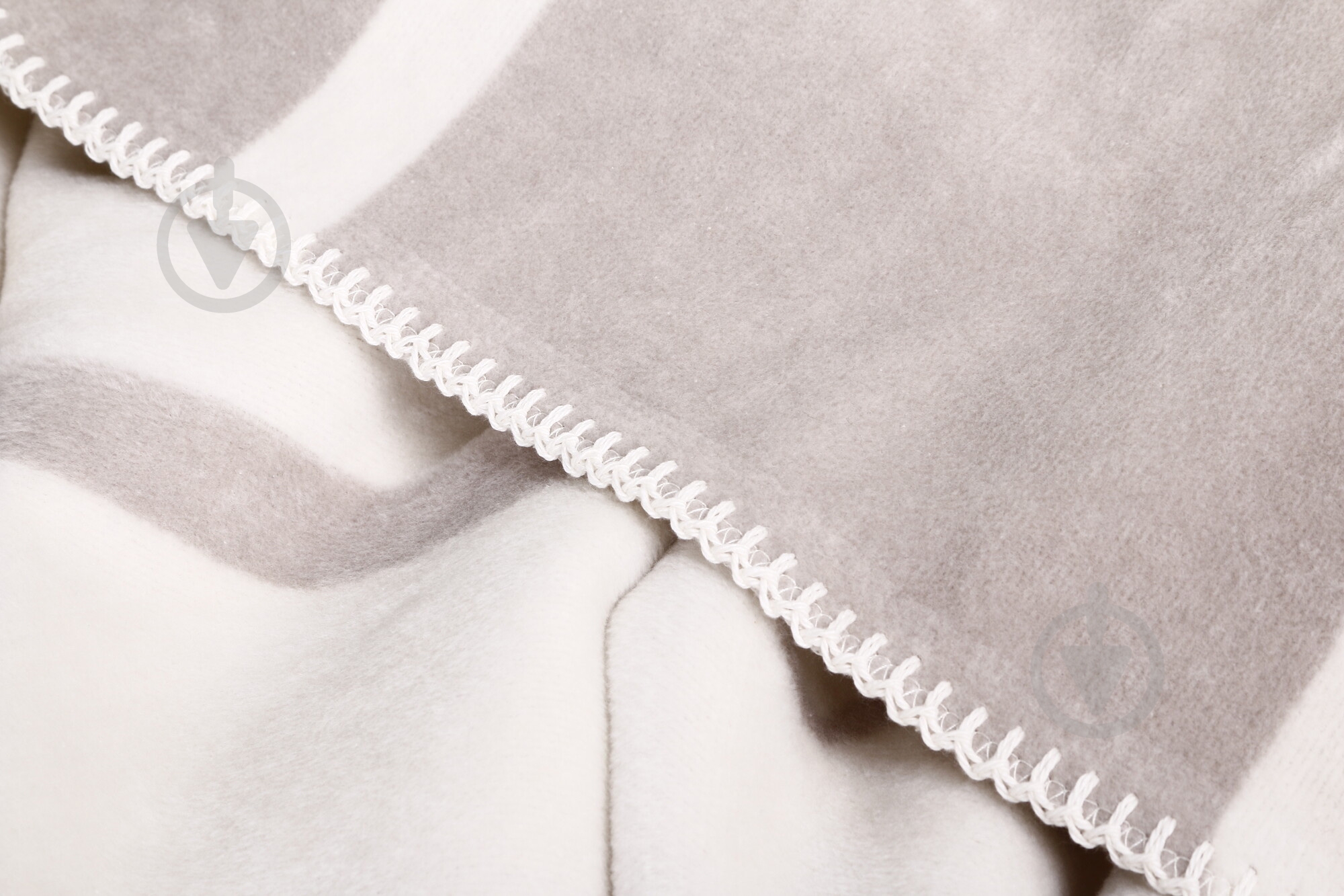 Плед Logo-Str Stein 150x200 см серый Joop! - фото 2 Плед Logo-Str Stein 150x200 см серый Joop! - фото 2