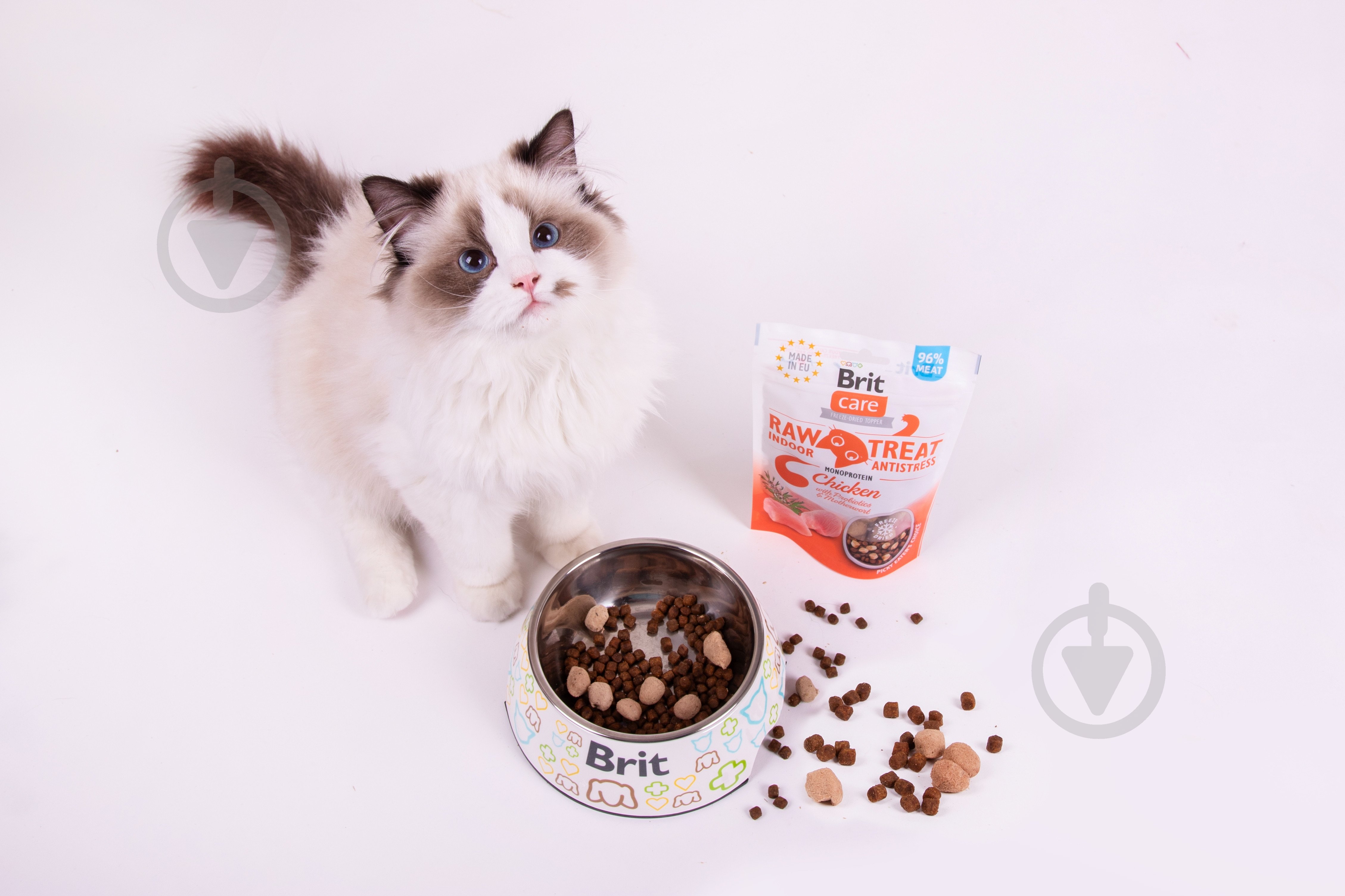 Ласощі Brit Raw Treat Indoor & Antistress Freeze-dried з куркою 40 г - фото 3 Ласощі Brit Raw Treat Indoor & Antistress Freeze-dried з куркою 40 г - фото 3