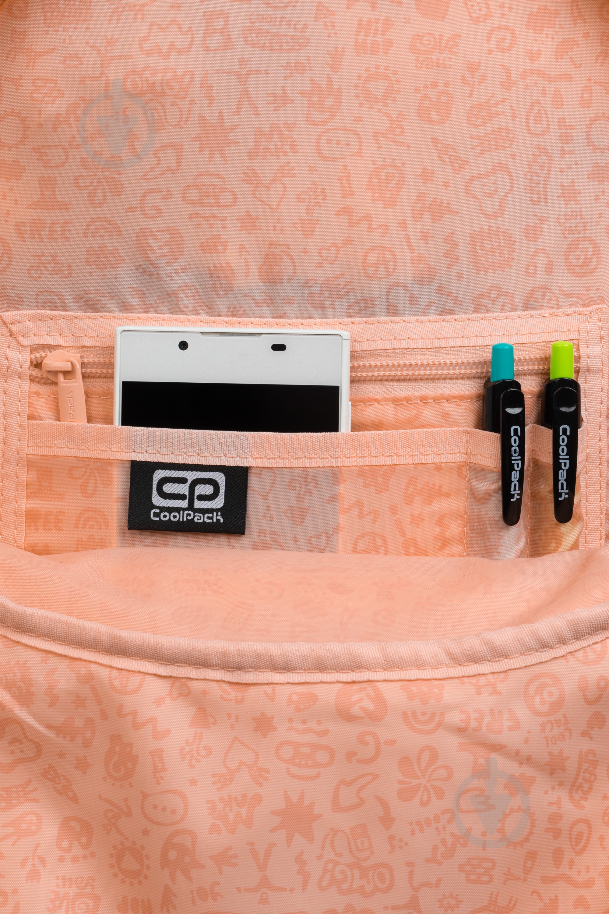 Рюкзак CoolPack Rider Powder Peach 43х30х18 см - фото 6 Рюкзак CoolPack Rider Powder Peach 43х30х18 см - фото 6