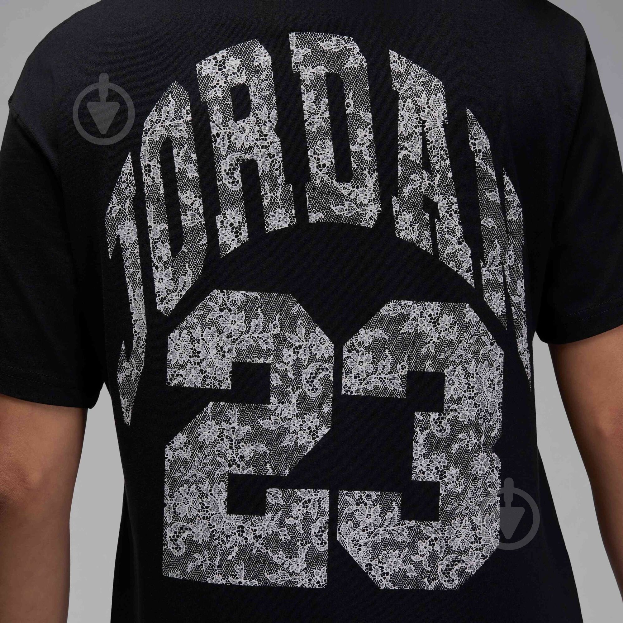 Футболка Jordan W J BRK SS GF GFX TEE LACE HV0198-010 р.XS чорний - фото 5 Футболка Jordan W J BRK SS GF GFX TEE LACE HV0198-010 р.XS чорний - фото 5
