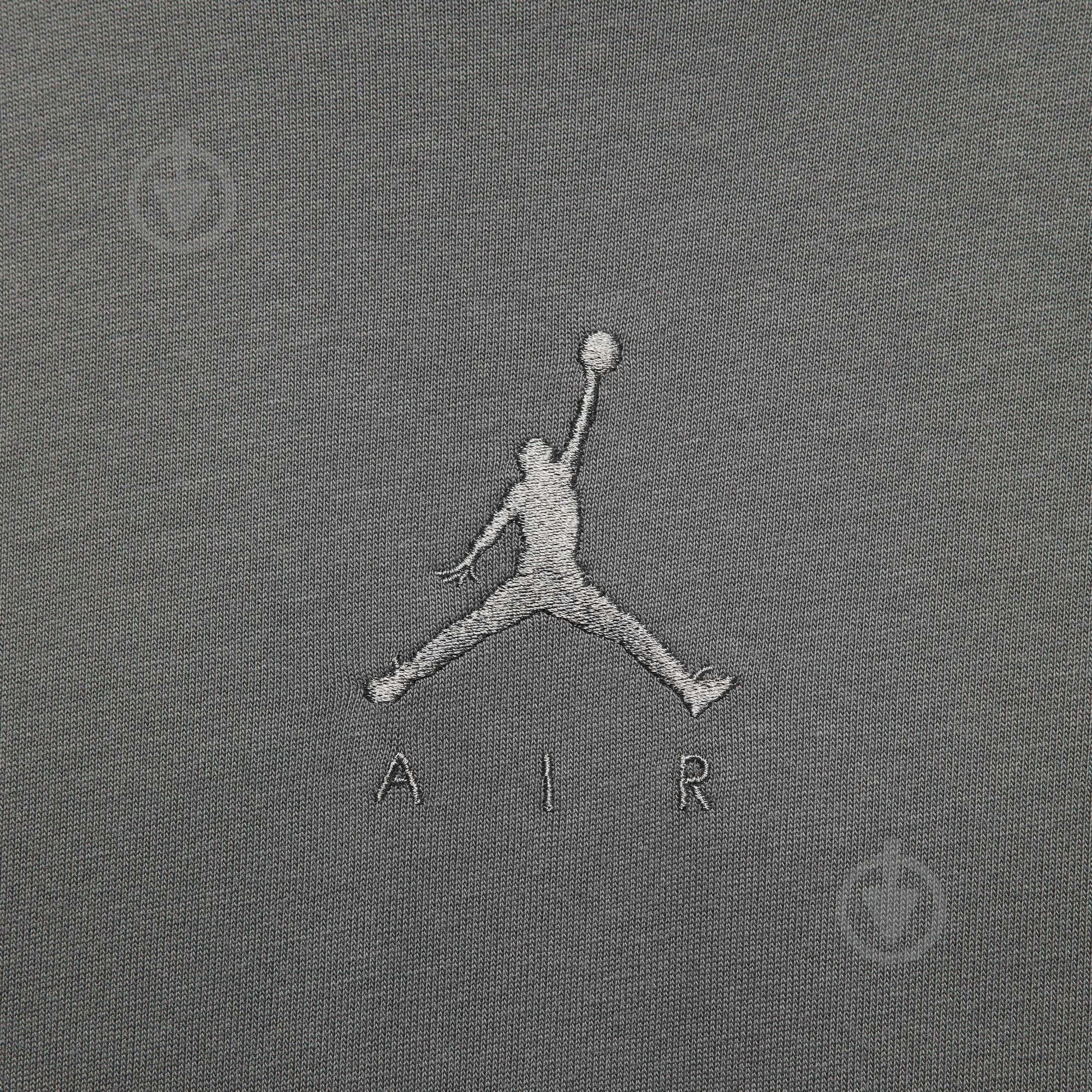 Футболка Jordan M J FLT ESS OVSZ SS CREW IB7345-068 р.M сірий - фото 4 Футболка Jordan M J FLT ESS OVSZ SS CREW IB7345-068 р.M сірий - фото 4