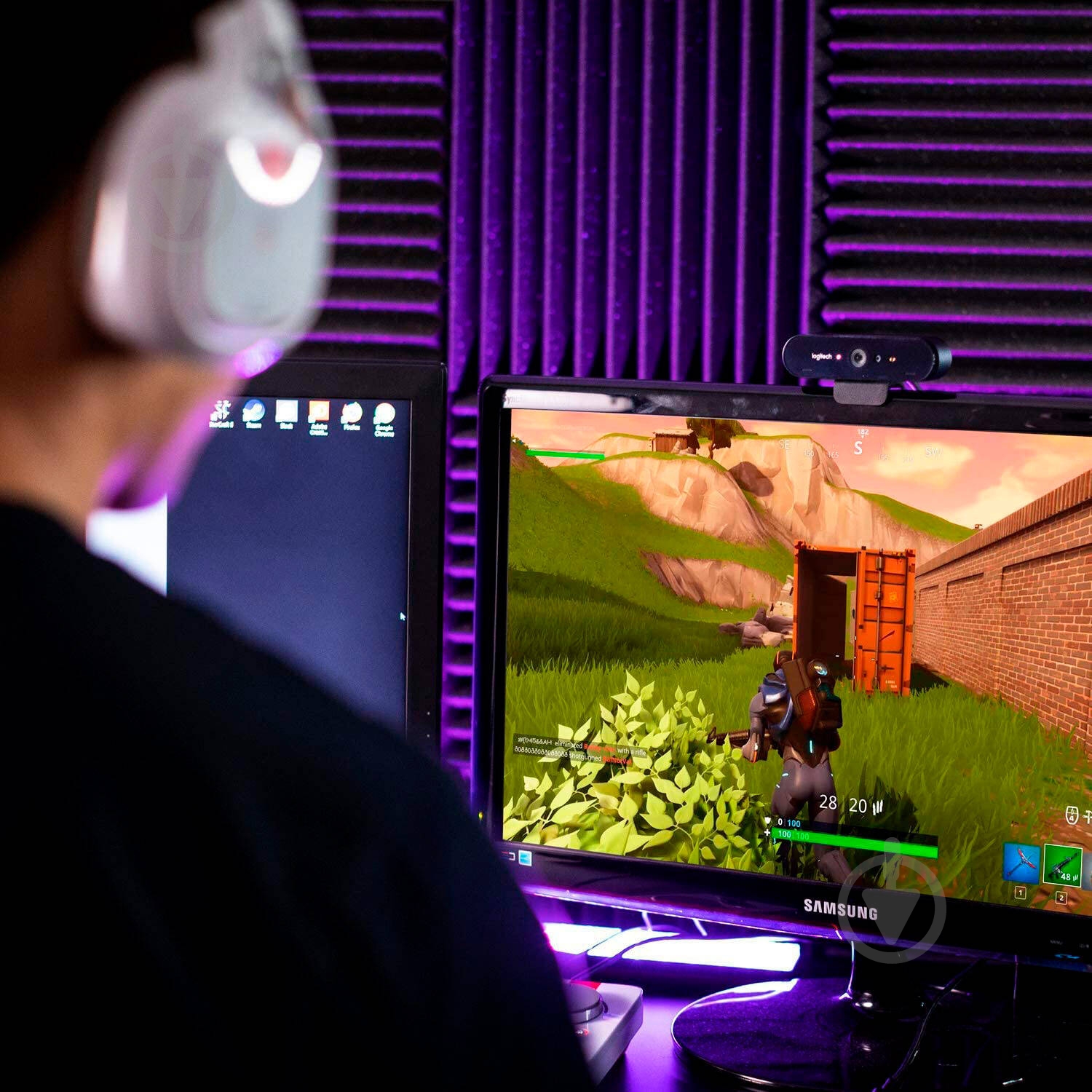 Веб-камера Logitech BRIO 4K STREAM EDITION 960-001194 - фото 2 Веб-камера Logitech BRIO 4K STREAM EDITION 960-001194 - фото 2