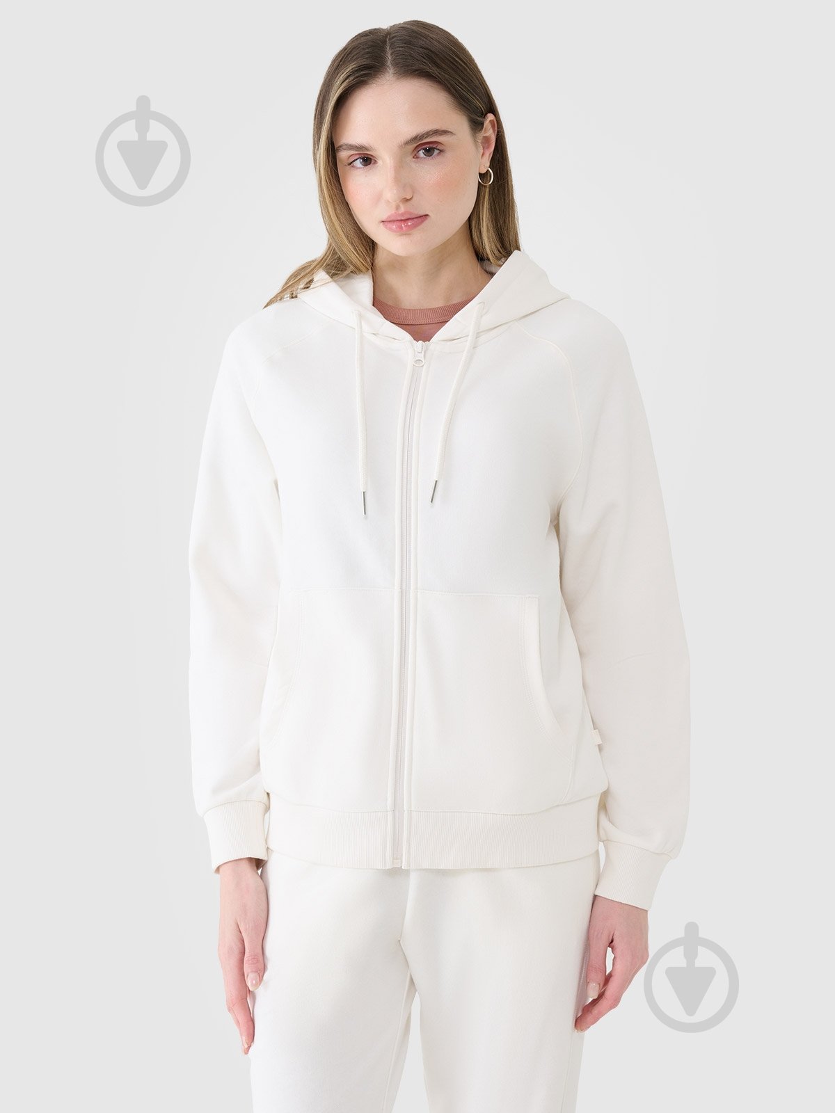 Джемпер 4F SWEATSHIRT F1541 4FWSS25TSWSF1541-11S р.L молочный - фото 1 Джемпер 4F SWEATSHIRT F1541 4FWSS25TSWSF1541-11S р.L молочный - фото 1