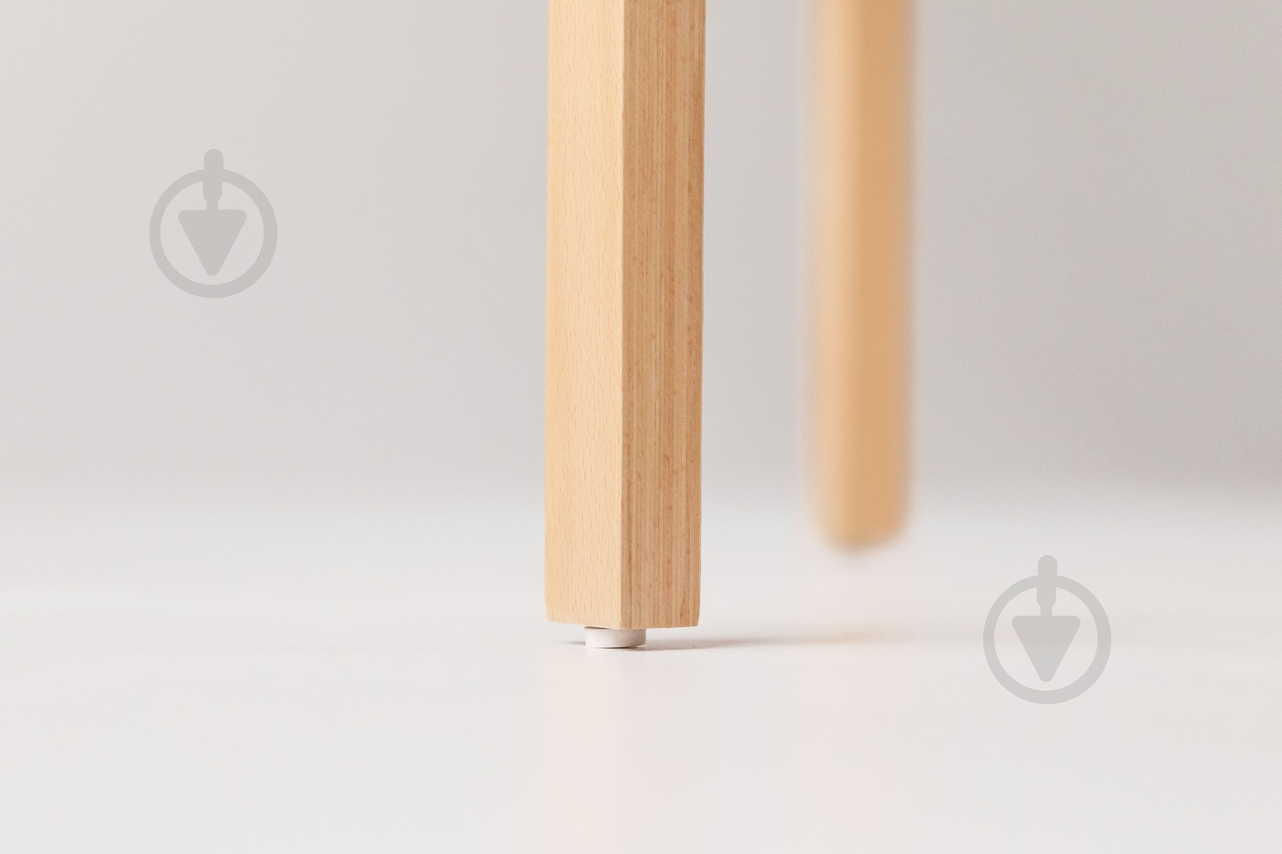 Табурет круглий 46х35 см бук - фото 3 Табурет круглий 46х35 см бук - фото 3