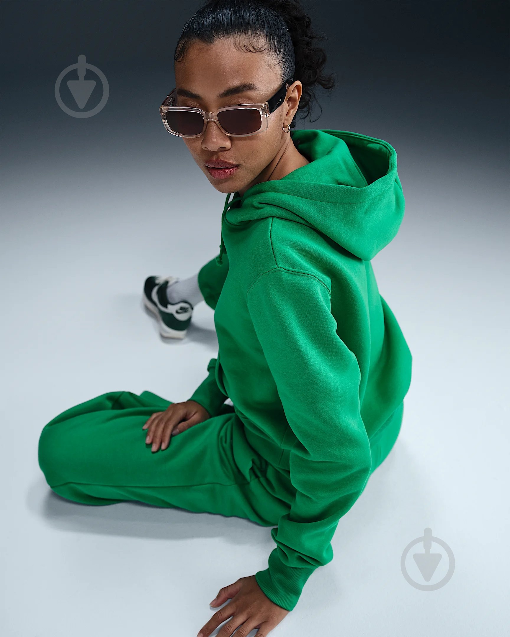 Джемпер Nike W NSW PHNX FLC STD PO HOODIE HF6839-324 р.L зеленый - фото 3 Джемпер Nike W NSW PHNX FLC STD PO HOODIE HF6839-324 р.L зеленый - фото 3