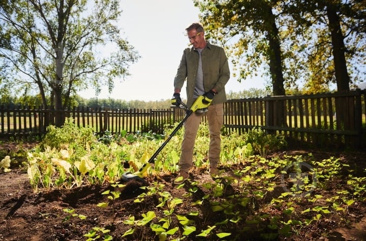 Культиватор RYOBI RY18CVA-0 ONE+ без АКБ і ЗП (5133005047) - фото 5 Культиватор RYOBI RY18CVA-0 ONE+ без АКБ і ЗП (5133005047) - фото 5