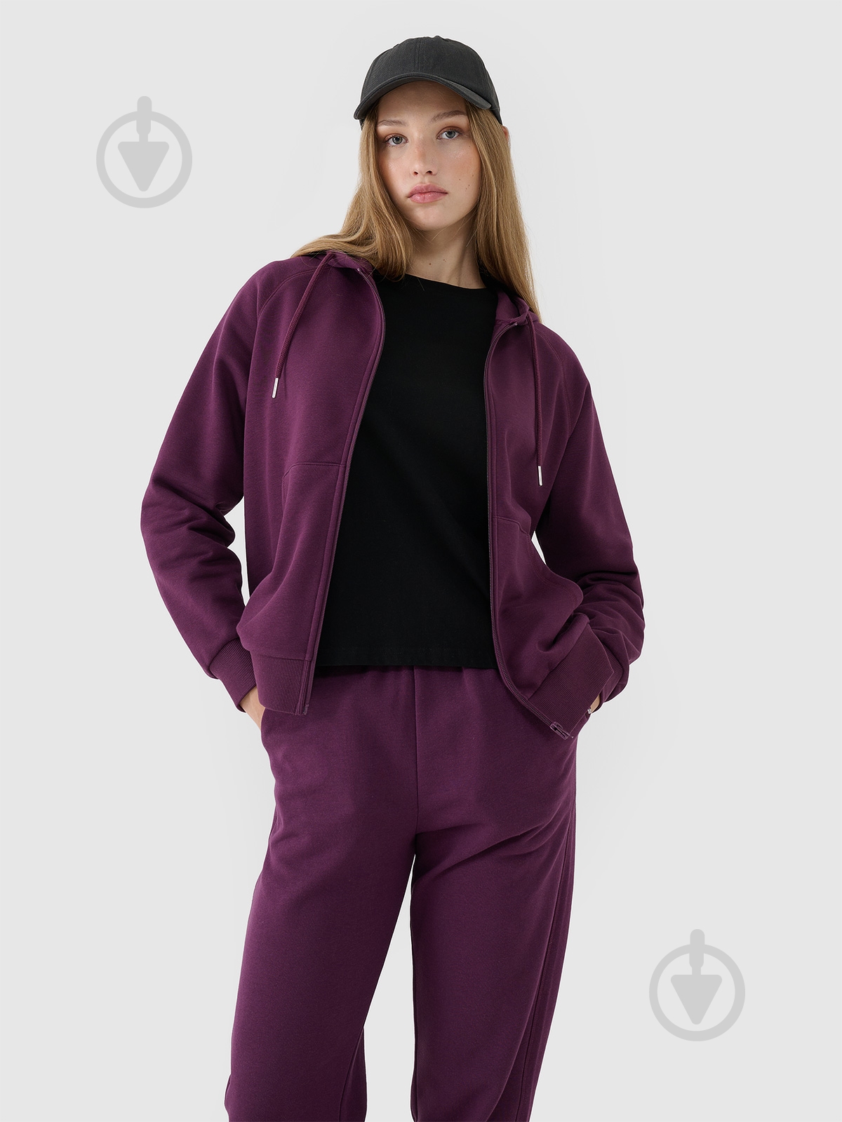 Джемпер 4F SWEATSHIRT F1541 4FWSS25TSWSF1541-50S р.L чорний - фото 5 Джемпер 4F SWEATSHIRT F1541 4FWSS25TSWSF1541-50S р.L чорний - фото 5