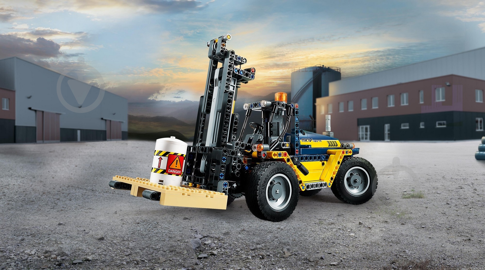 Конструктор LEGO Technic Тяжелый вилочный погрузчик 42079 - фото 15 Конструктор LEGO Technic Тяжелый вилочный погрузчик 42079 - фото 15