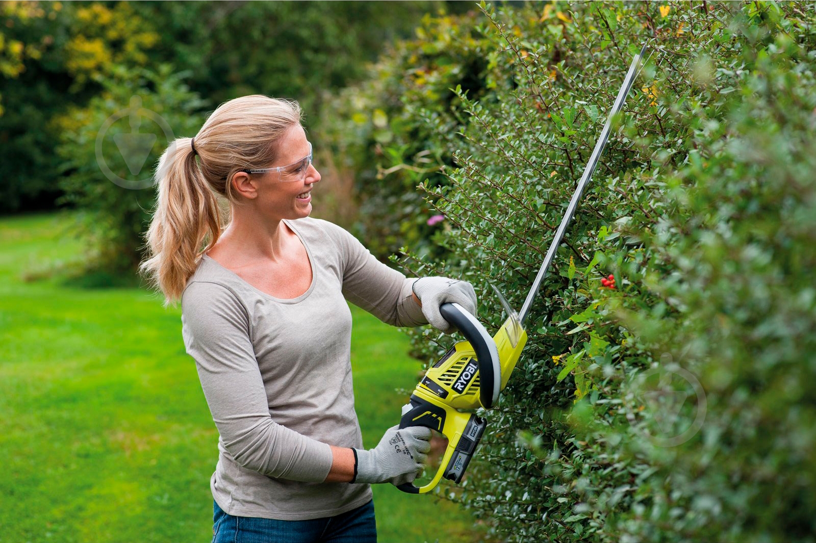 Кусторез аккумуляторный RYOBI OHT1855R - фото 4