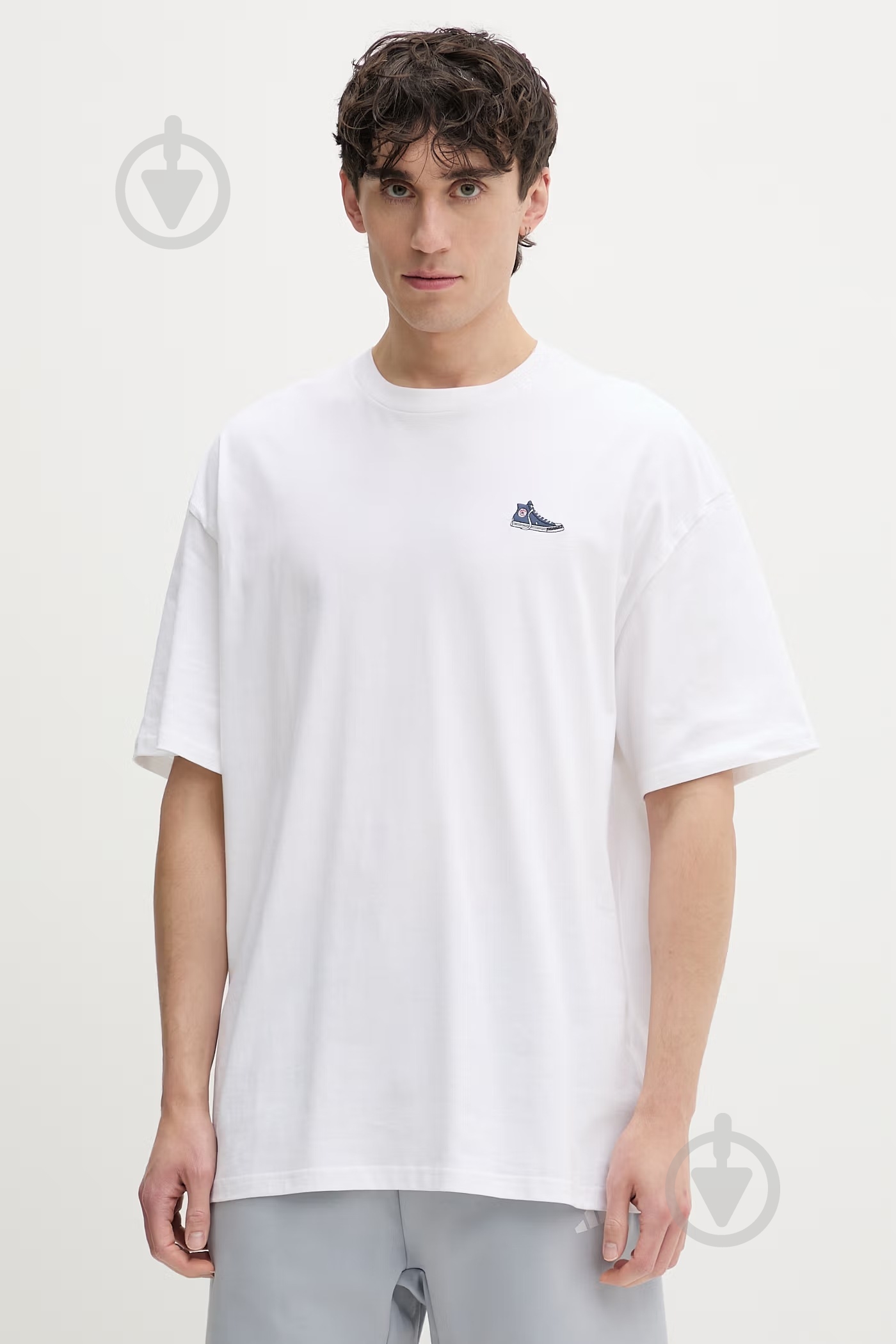 Футболка Converse SNEAKER PATCH TEE CVM6T066-WHT р.2XL белый - фото 1