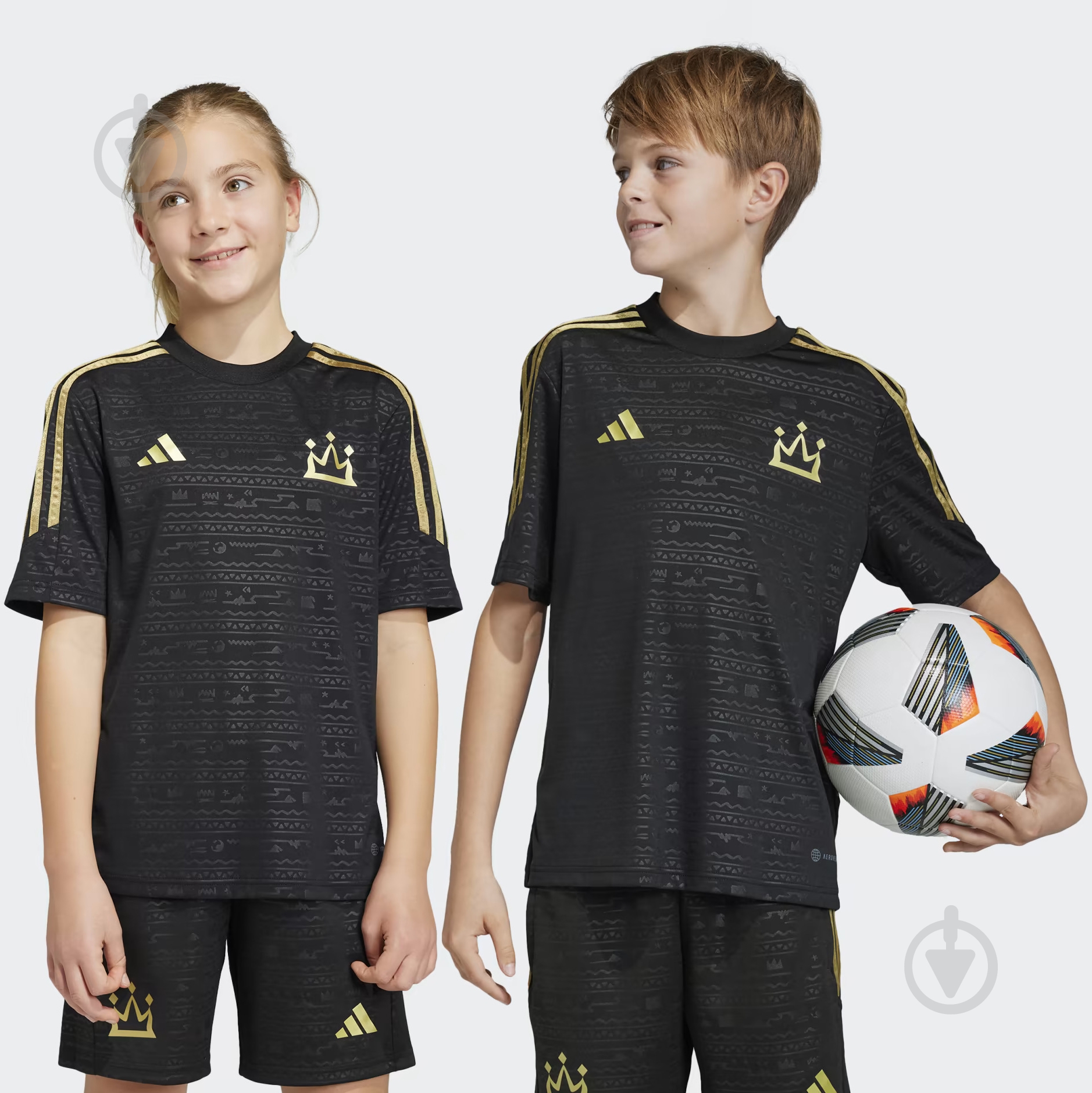 Футболка Adidas HR8837 р.140 черный - фото 1