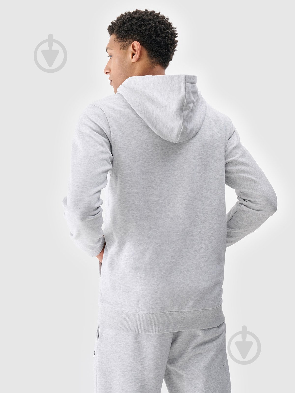 Джемпер 4F SWEATSHIRT M1768 4FWMM00TSWSM1768-27M р.2XL сірий - фото 2 Джемпер 4F SWEATSHIRT M1768 4FWMM00TSWSM1768-27M р.2XL сірий - фото 2