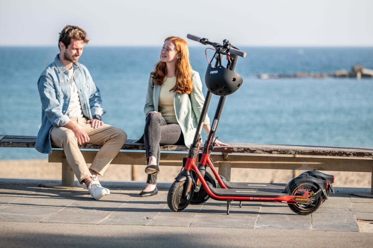 Електросамокат Segway-Ninebot D18E Black/Red AA.00.0012.07 - фото 14