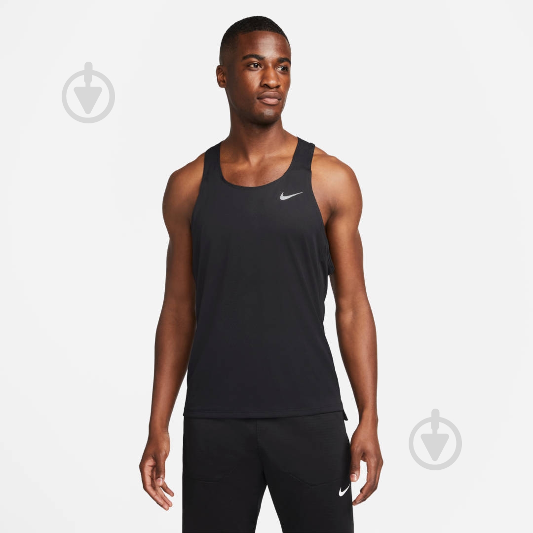 Майка Nike DF FAST SINGLET DQ4732-010 р.S черный - фото 4