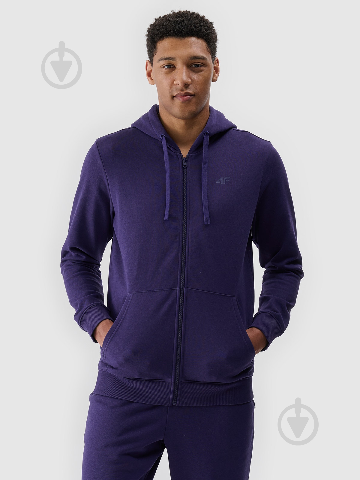 Джемпер 4F SWEATSHIRT M1768 4FWMM00TSWSM1768-31S р.M синій - фото 1 Джемпер 4F SWEATSHIRT M1768 4FWMM00TSWSM1768-31S р.M синій - фото 1