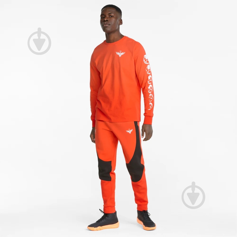 Футболка Puma NOT FROM HERE LS TEE 53511501 р.2XL оранжевый - фото 3 Футболка Puma NOT FROM HERE LS TEE 53511501 р.2XL оранжевый - фото 3