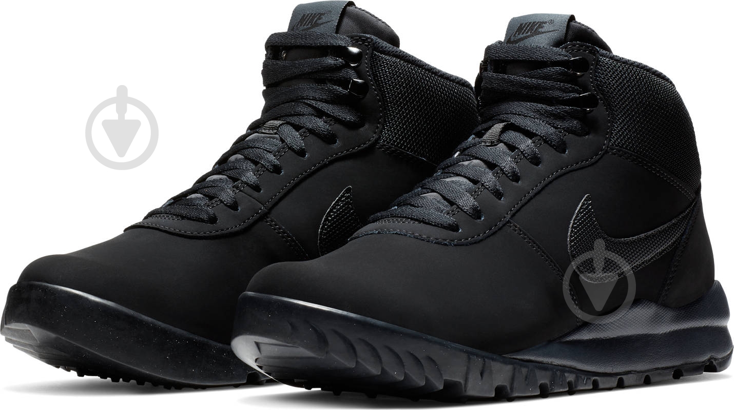 Кросівки чоловічі зимові Nike HOODLAND SUEDE 654888-090 р.41 чорні - фото 1