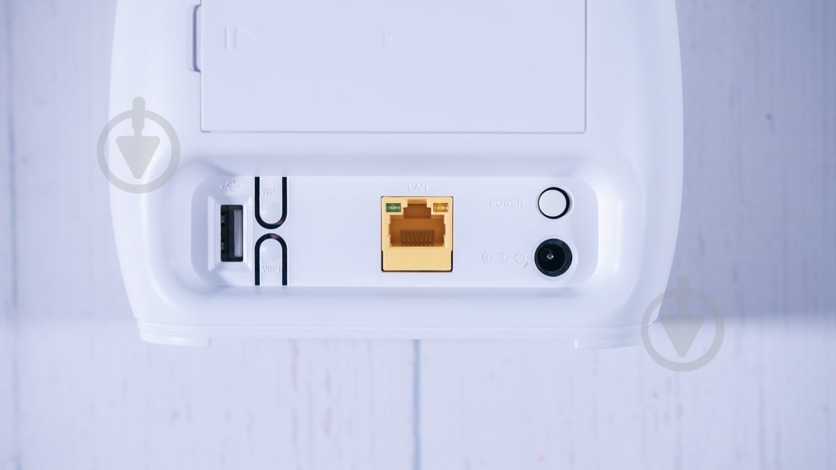 Маршрутизатор Tecno TR210 4G-LTE - фото 12