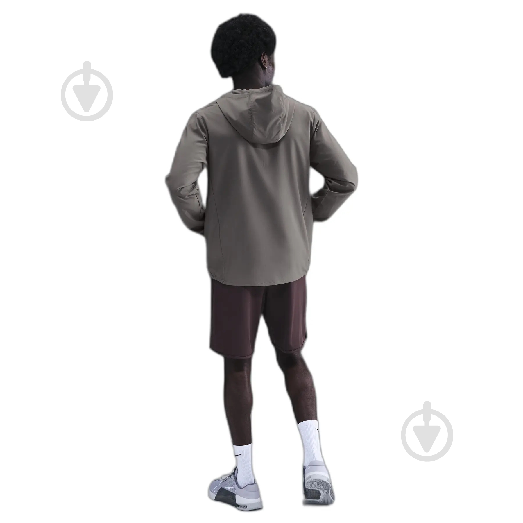 Вітрівка чоловіча Nike Nike Form FB7482-289 р.2XL коричнева - фото 2 Вітрівка чоловіча Nike Nike Form FB7482-289 р.2XL коричнева - фото 2