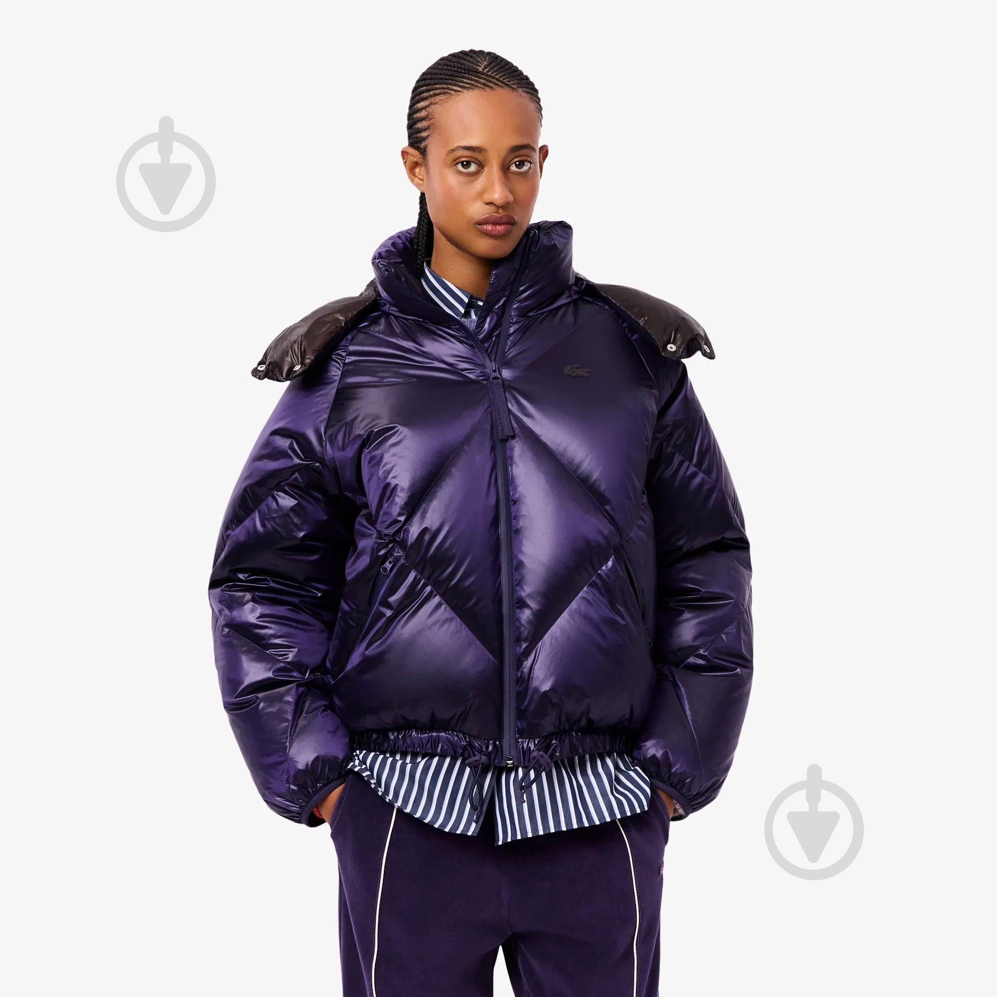 Куртка женская зимняя Lacoste Oversized Water-Repellent Down Jacket BF53266PI р.L фиолетовая - фото 1 Куртка женская зимняя Lacoste Oversized Water-Repellent Down Jacket BF53266PI р.L фиолетовая - фото 1