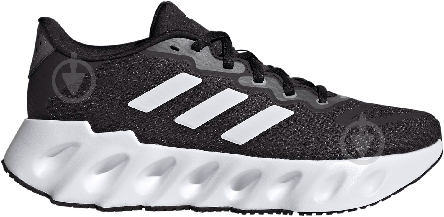 Кроссовки женские Adidas Switch Run IF5733 р.40 - фото 1