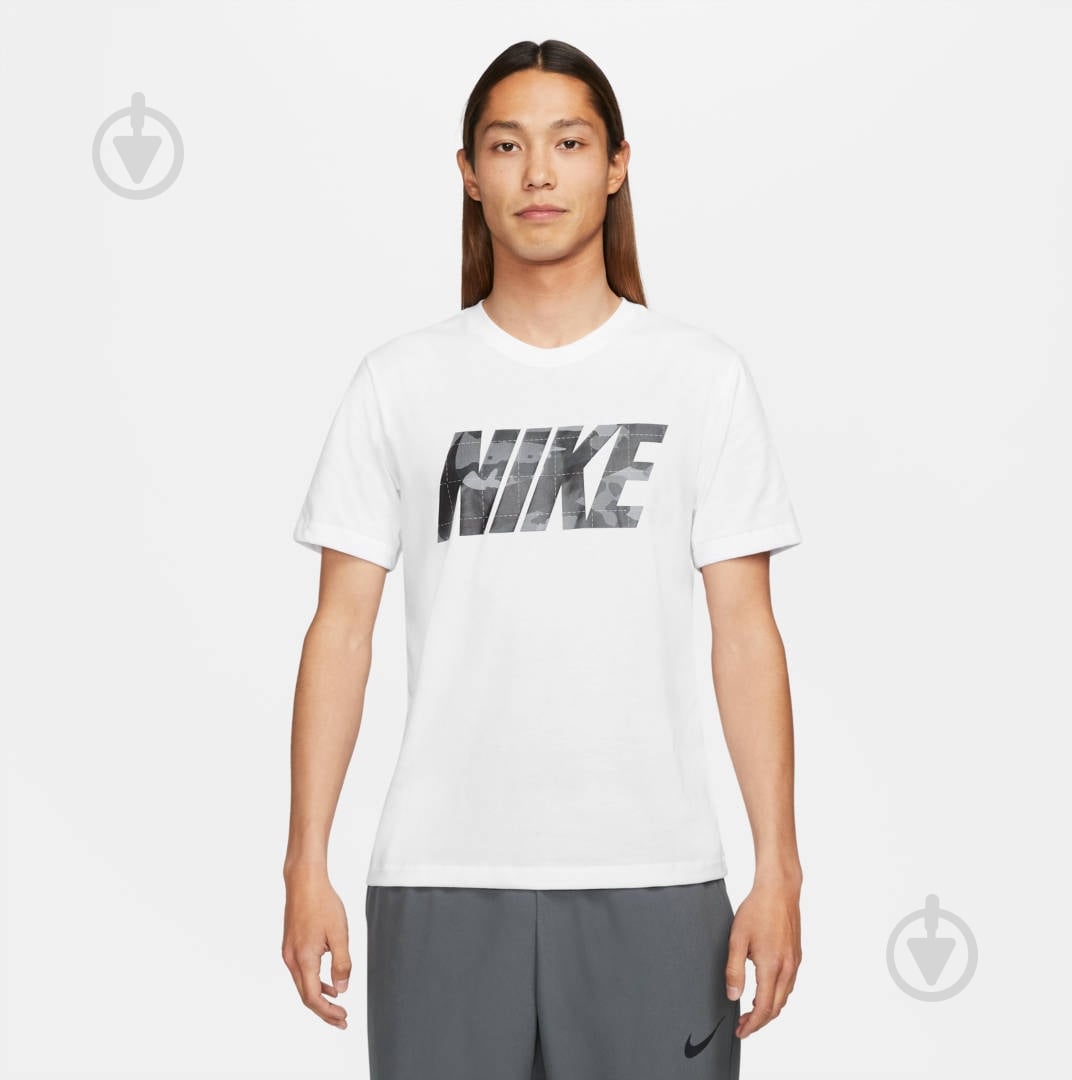 Футболка Nike DM5669-100 р.L белый - фото 1
