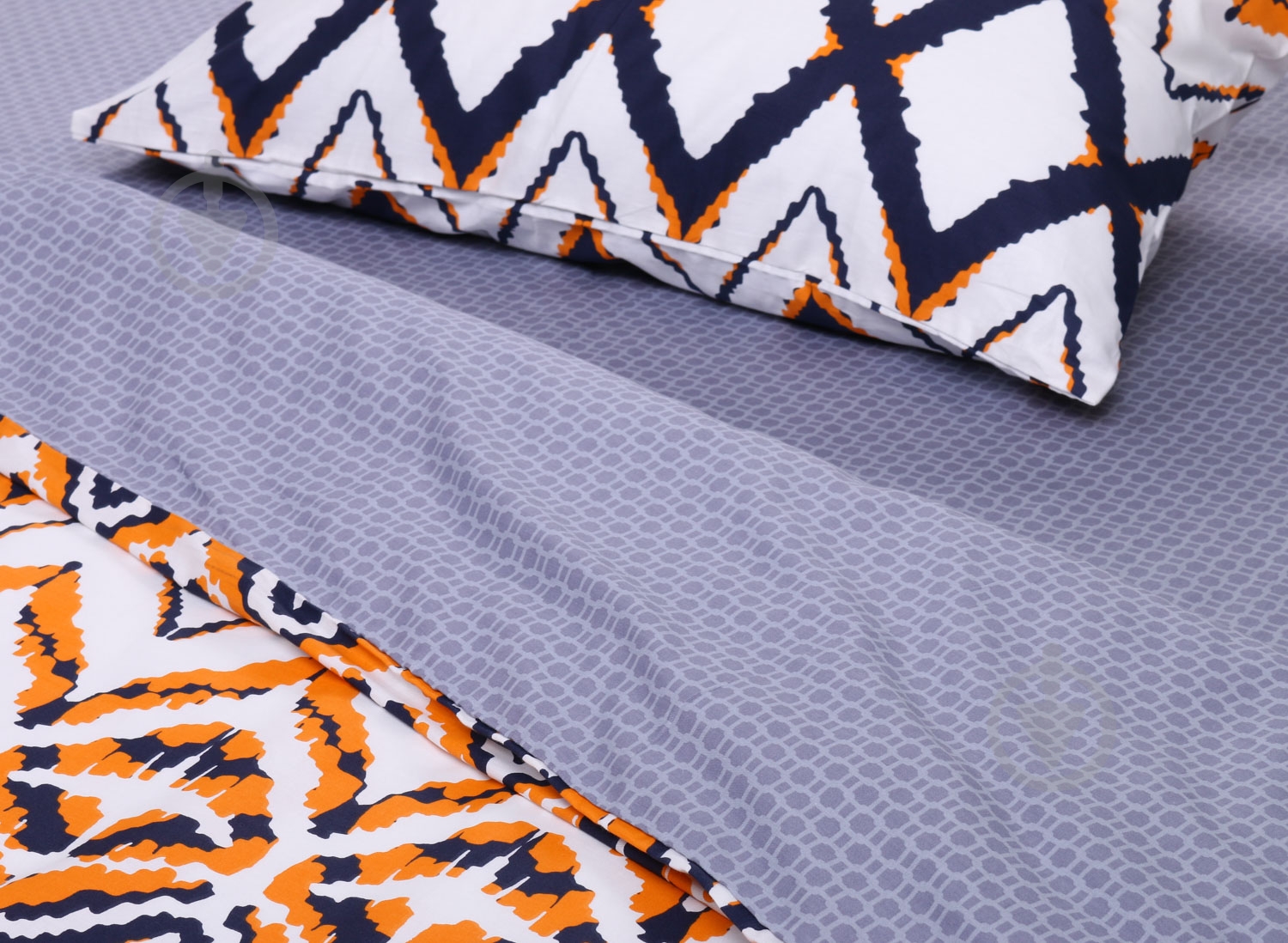 Комплект постельного белья Yellow Zigzag 1,5 серый с рисунком Ibodo - фото 2