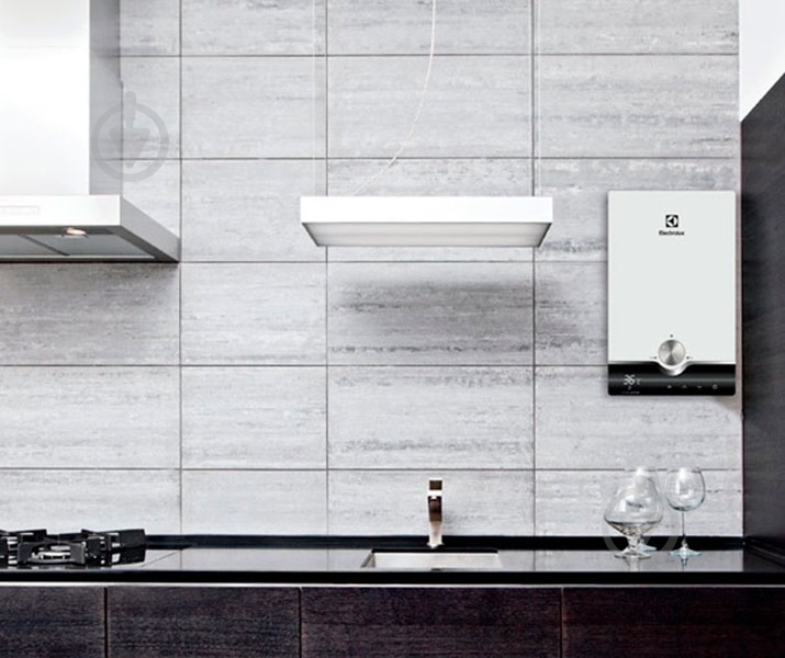 Електроводонагрівач проточний Electrolux NPX8 FLOW ACTIVE 2.0 - фото 2 Електроводонагрівач проточний Electrolux NPX8 FLOW ACTIVE 2.0 - фото 2
