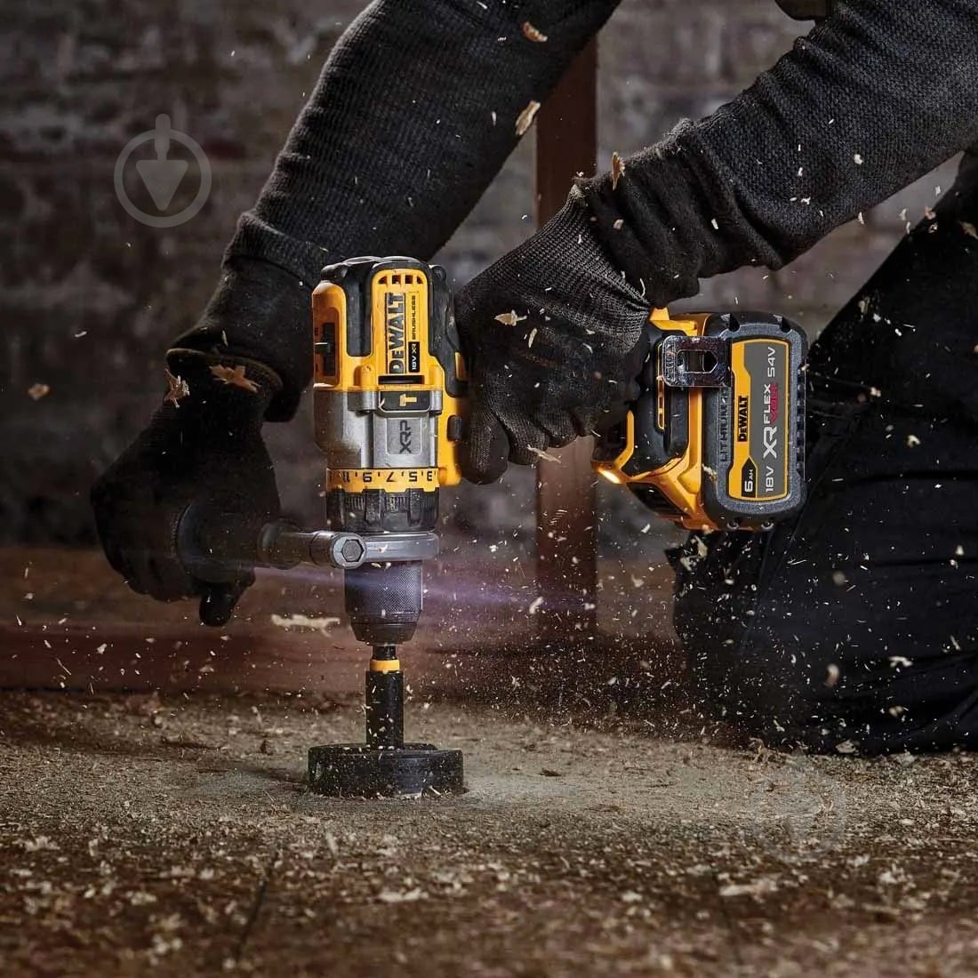 Шуруповерт ударный аккумуляторный DeWalt DCD999NT - фото 6 Шуруповерт ударный аккумуляторный DeWalt DCD999NT - фото 6
